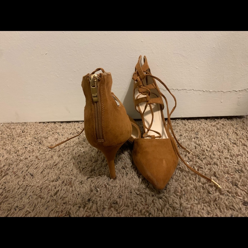 Tan heels